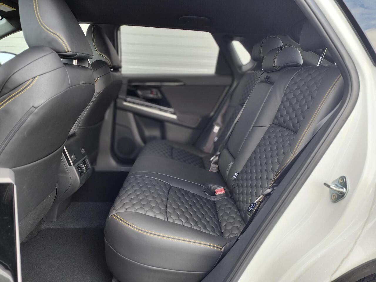 Subaru SOLTERRA 71 kWh Star Pakket Plus * Lease Deal 845,- per maand*