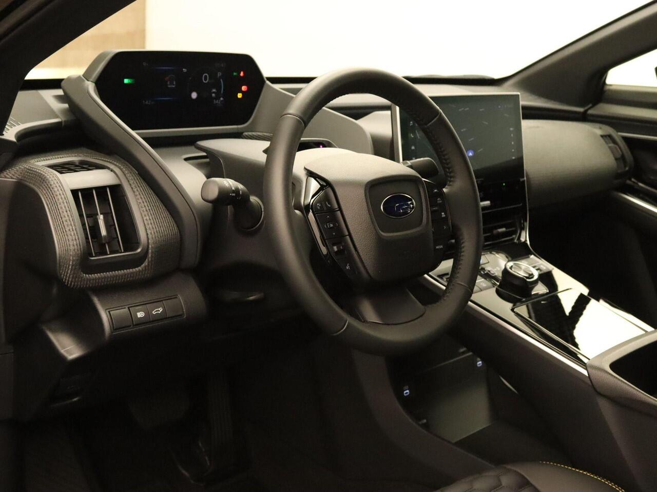 Subaru SOLTERRA 71 kWh AWD SOH 99,8% !! - ORIGINEEL NEDERLANDSE AUTO - LEDEREN BEKLEDING - PARKEERSENSOREN VOOR/ ACHTER - 20 INCH LICHT METALEN VELGEN MET GOOD YEAR BANDEN - 360 GRADEN CAMERA - ELEKTRISCHE STOELVERSTELLING BESTUURDER - ELEKTRISCHE ACHTERKLEP - 2 LAADKAB