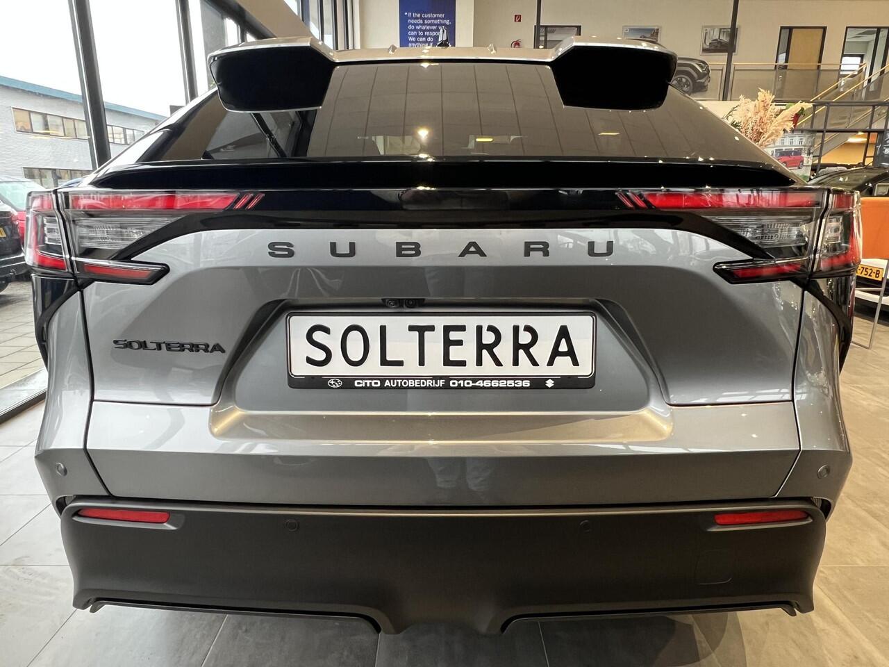 Subaru SOLTERRA 4E-xperience 73.1 kWh | NIEUW MODEL!!! | 100% Elektrisch | Uit Voorraad Leverbaar | Panoramisch Dak | Dubbelen Draadloze Telefoonoplader | Nieuw Multimedia Systeem