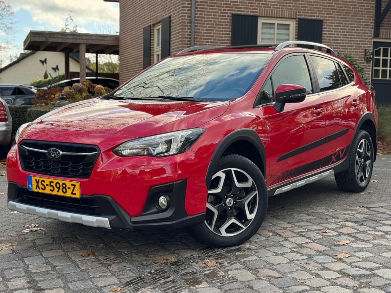 Subaru XV 2.0i Premium autom ecc,leer,schuifdak,lmv,navi,camera,led