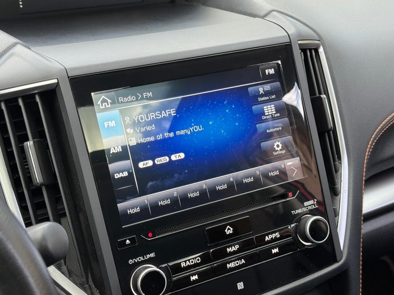 Subaru XV 2.0i Premium autom ecc,leer,schuifdak,lmv,navi,camera,led