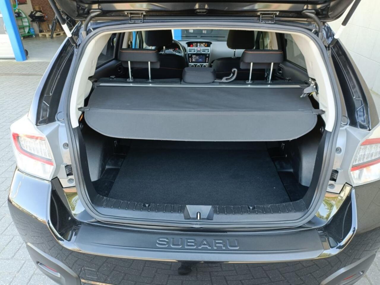 Subaru XV 2.0I E-BOXER LUXURY AUTOMAAT