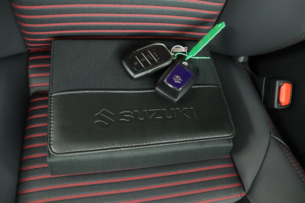 Suzuki Across 2.5 Plug-in Hybrid Style Business | Adaptive Cruise Control | Achteruitrijcamera | Stoelverwarming | Parkeersensoren | Apple Carplay| Android Auto |