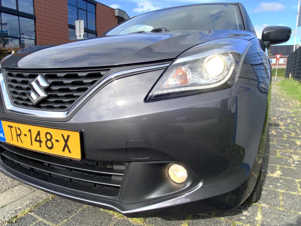 Suzuki BALENO 1.2 Dualjet CVT-Automaat Exclusive NL-auto met o.a. airco, lm velgen, kunstleer, bluetooth, etc.