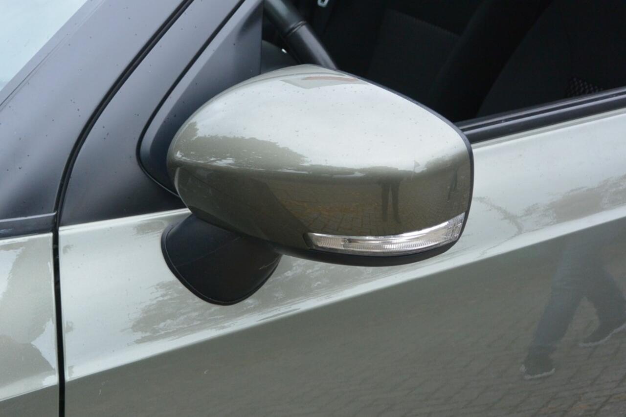 Suzuki IGNIS 1.2 Style Smart Hybrid Cruise control/Stootlijstset