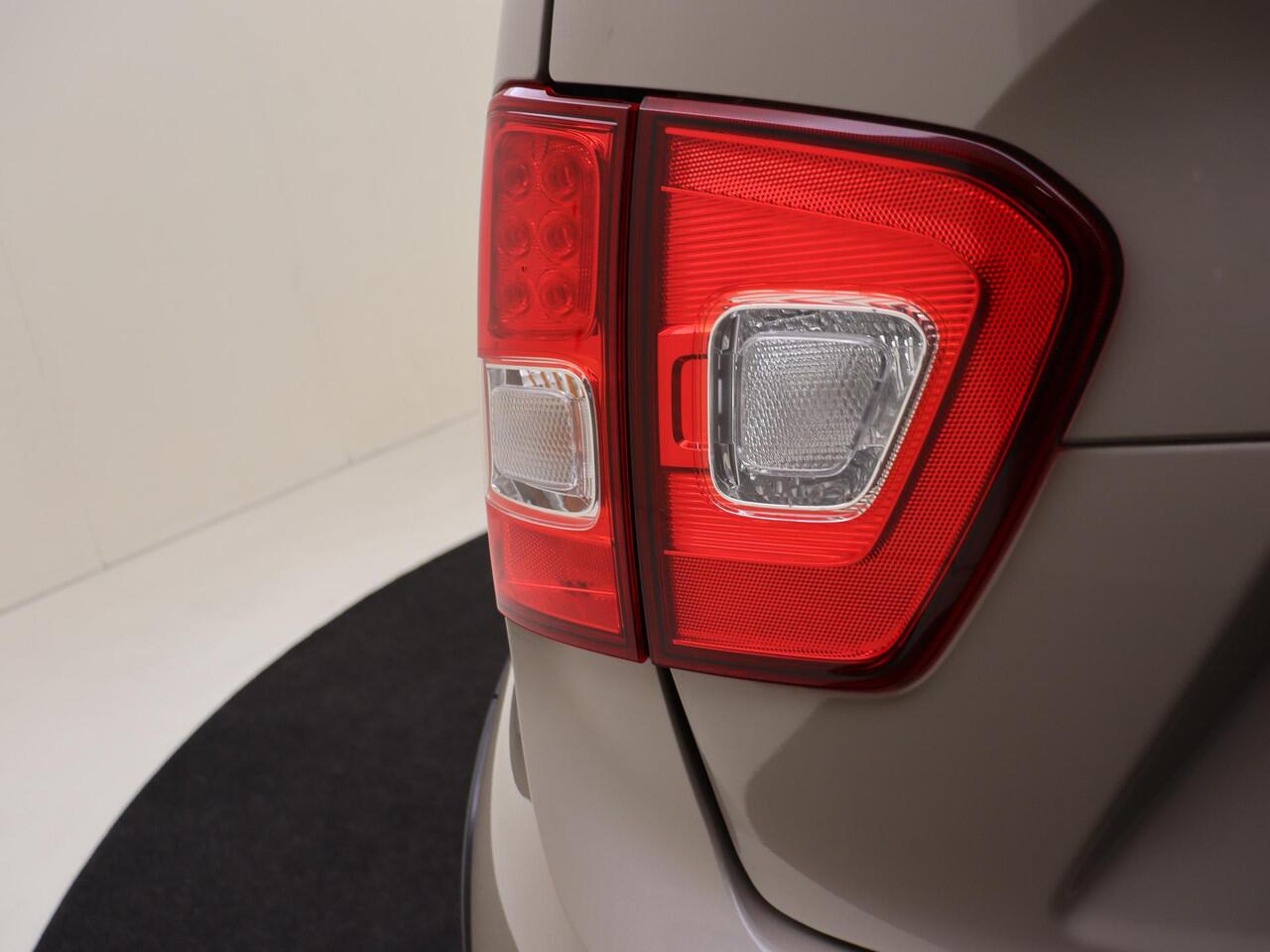 Suzuki IGNIS 1.2 Smart Hybrid Select | Trekhaak | LM velgen | Airco