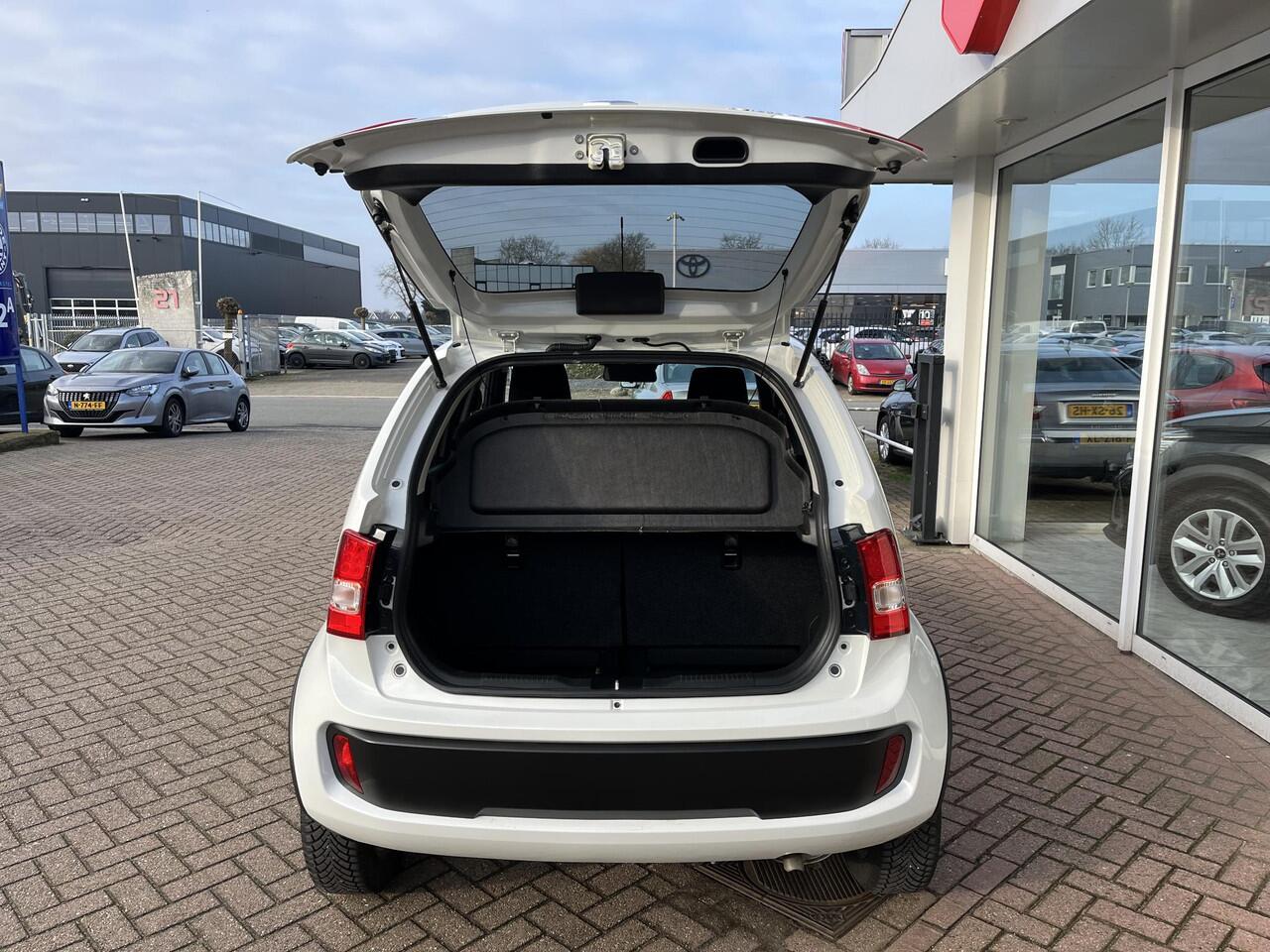 Suzuki IGNIS 1.2 Smart Hybrid Style edition Mooie nette Ignis Automaat Smart Hybrid Incl: Airco, AndroidAuto/AppleCarPlay, LM velgen,
