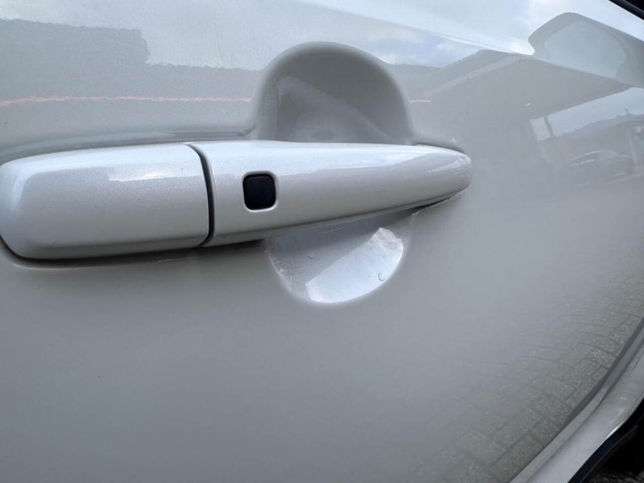 Suzuki IGNIS 1.2 Smart Hybrid Style '' Trekhaak - Camera - Keyless Entry en Go ''