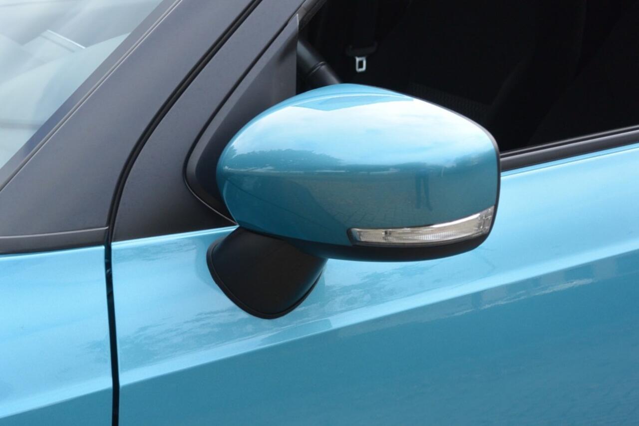 Suzuki IGNIS 1.2 Style Smart Hybrid Cruise control/Spoiler