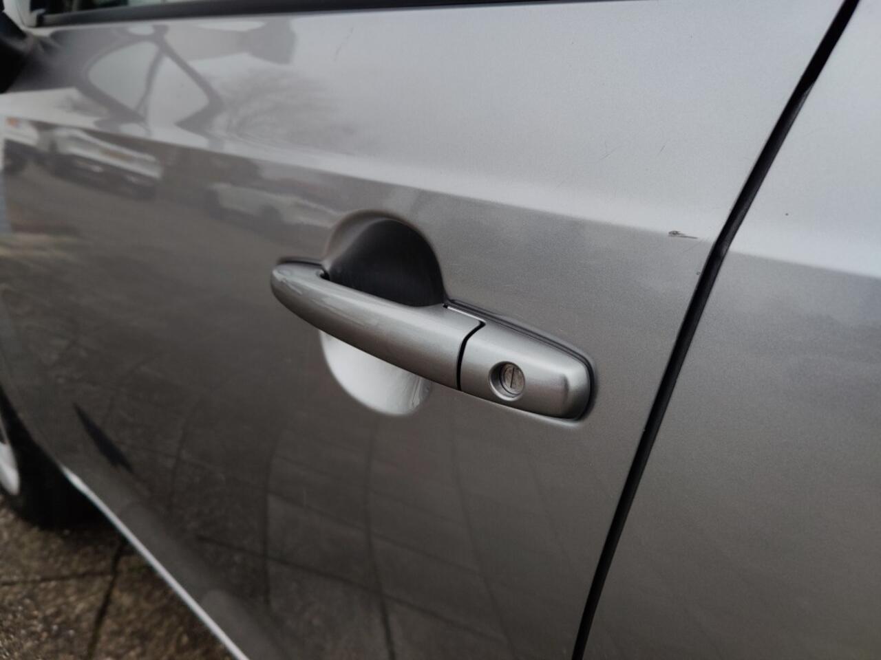 Suzuki IGNIS 1.2 Smart Hybrid Comfort