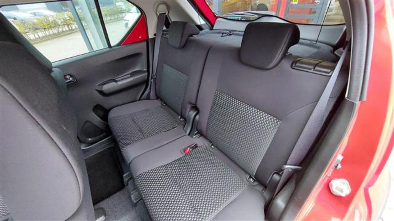 Suzuki IGNIS 1.2 Smart Hybrid Style