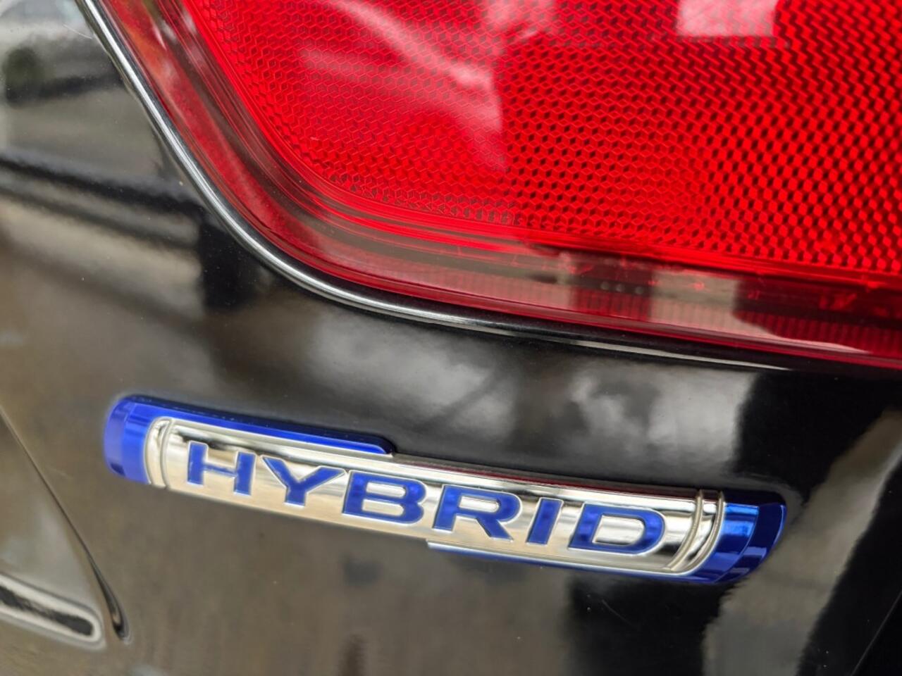 Suzuki IGNIS 1.2 Navigatie Airco PDC Multimedia Smart Hybrid 2 stuks