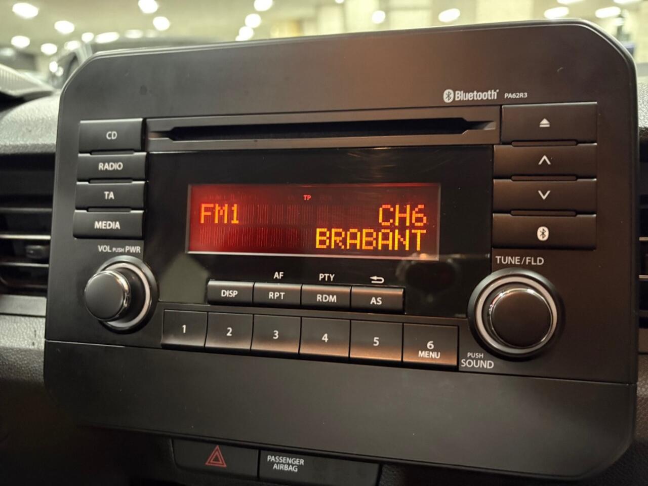 Suzuki IGNIS 1.2 Navigatie Airco PDC Multimedia Smart Hybrid 2 stuks