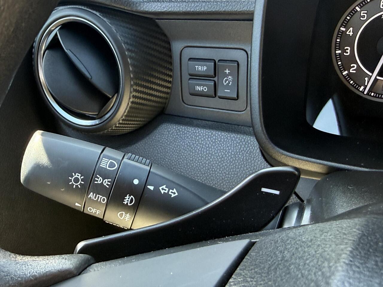Suzuki IGNIS 1.2 Smart Hybrid Select | AUTOMAAT | Navigatie | Carplay/Android auto | RIJKLAARPRIJS!