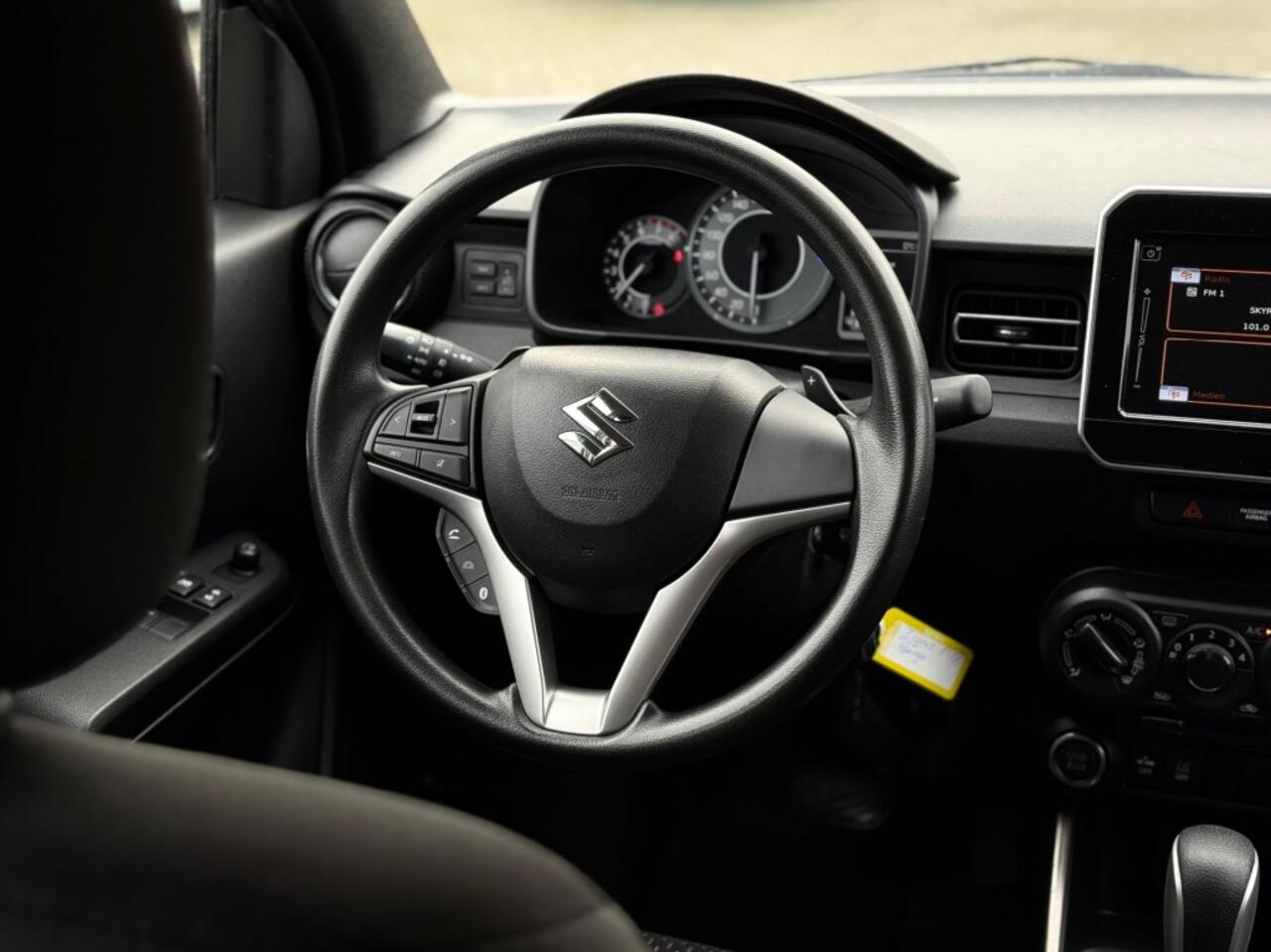 Suzuki IGNIS 1.2 SELECT AUTOMAAT CAMERA NAVI CARPLAY