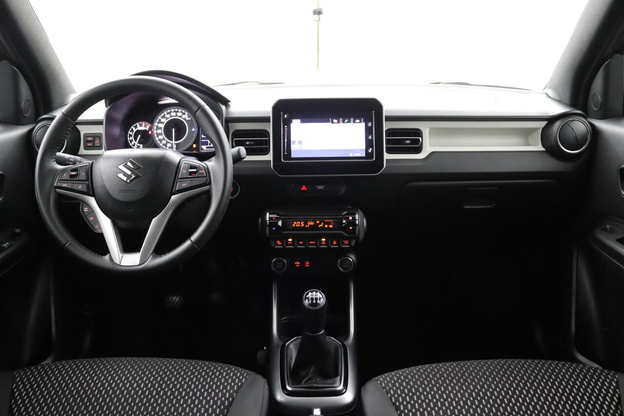 Suzuki IGNIS 1.2 Smart Hybrid Style | Trekhaak | Keyless Entry | Cruise Control | Navigatie | Stoelverwarming |