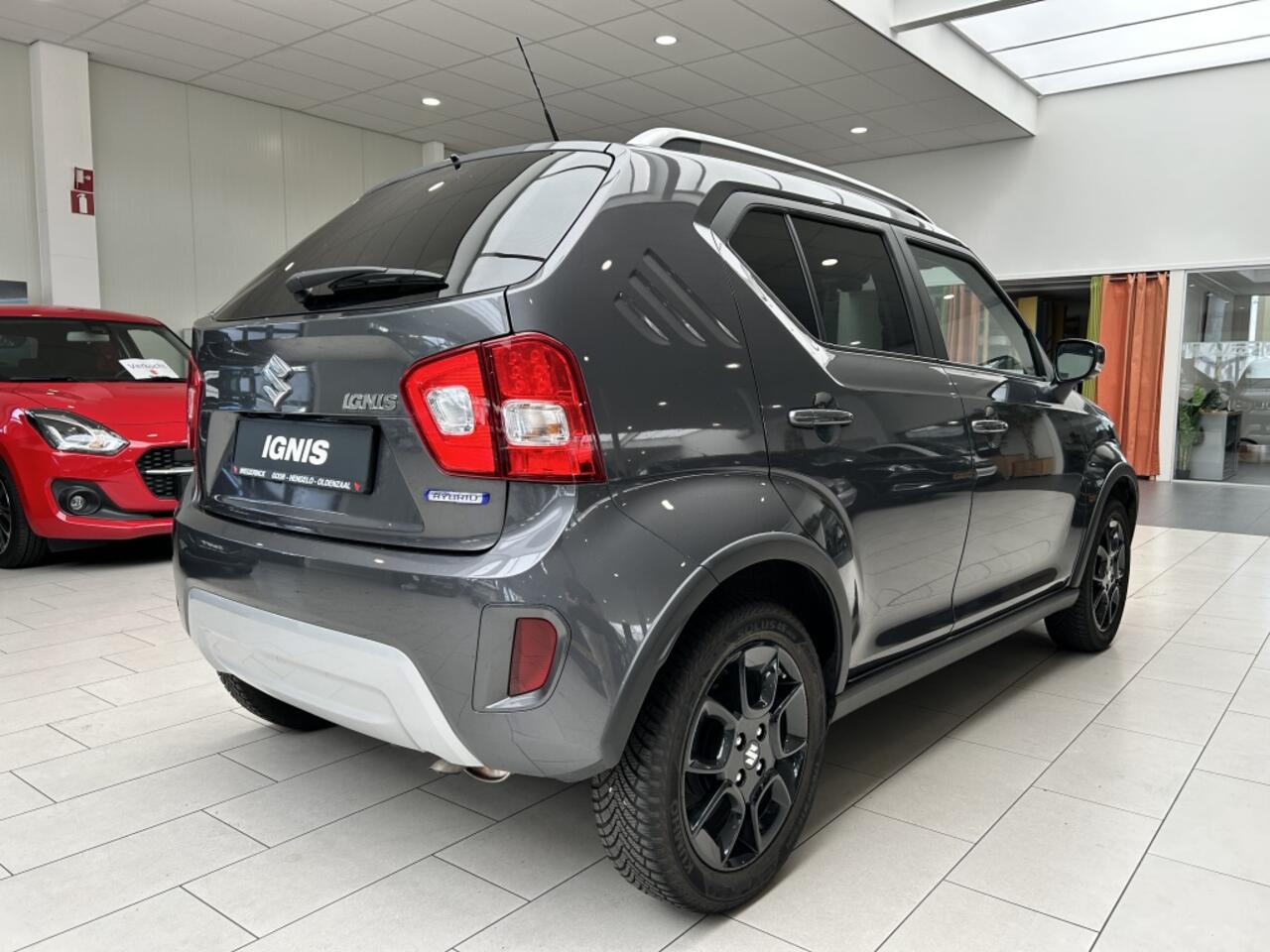 Suzuki IGNIS 1.2 Smart Hybride Style [ CRUISE I NAVI I CLIMMA I CAMERA ]