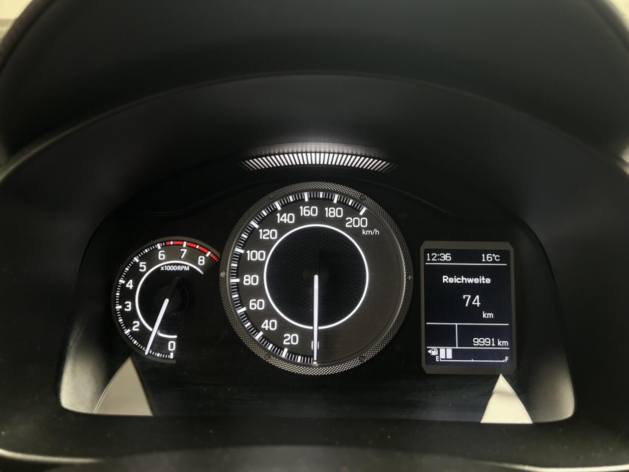 Suzuki IGNIS 1.2 Smart Hybride Style [ CRUISE I NAVI I CLIMMA I CAMERA ]