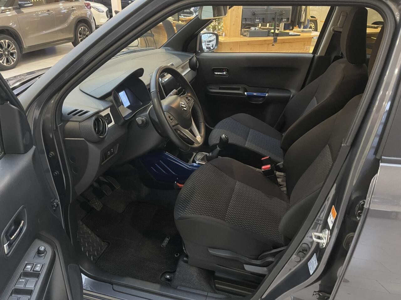 Suzuki IGNIS 1.2 Style [DEALER OH | APPLE CARPLAY | CRUISE CONTROL | CLIMATE