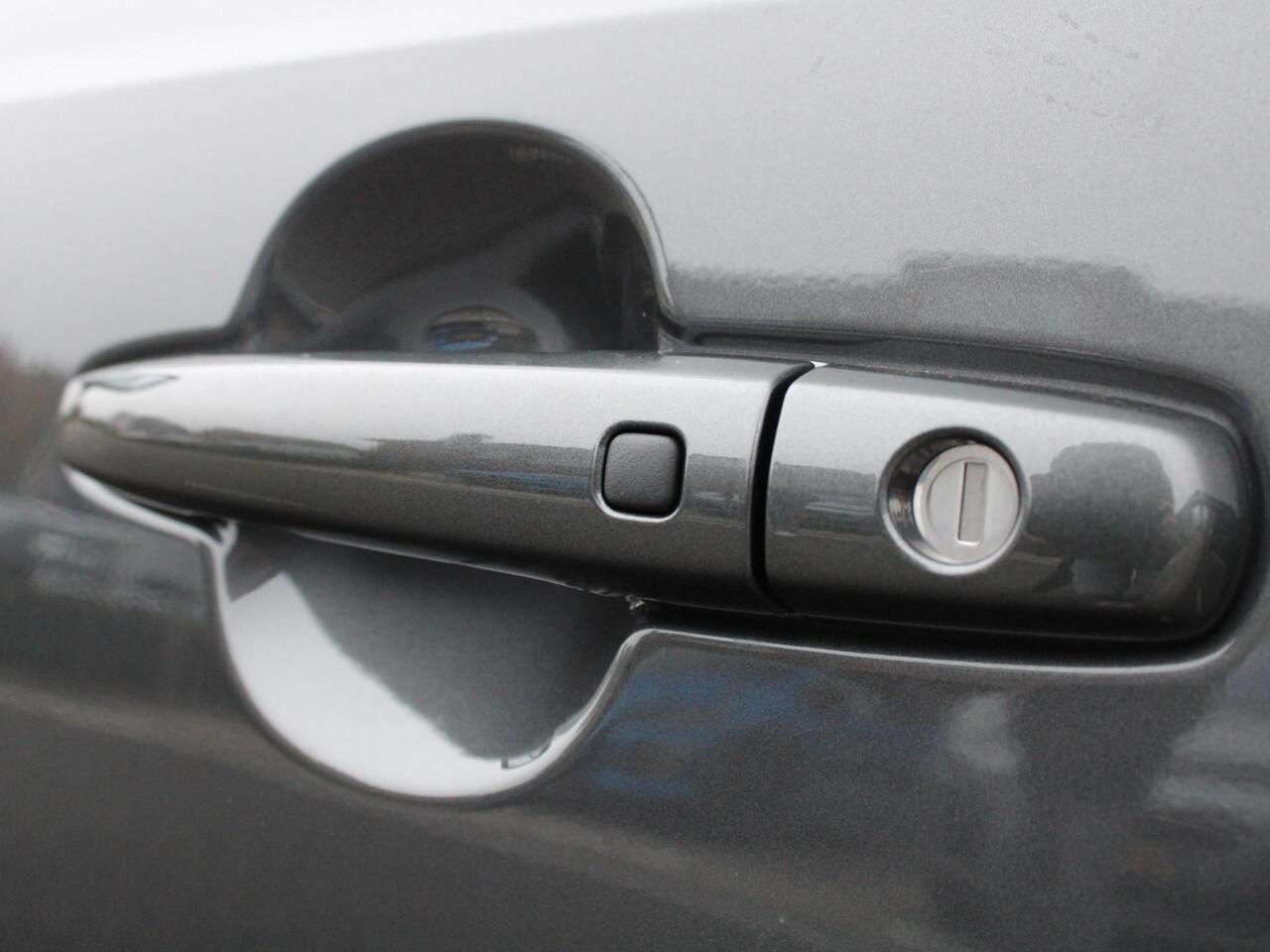 Suzuki IGNIS Style 1.2 Smart Hybrid 83PK 6 jaar Garantie, Navigatie, Keyless, Climate en Cruise-Control