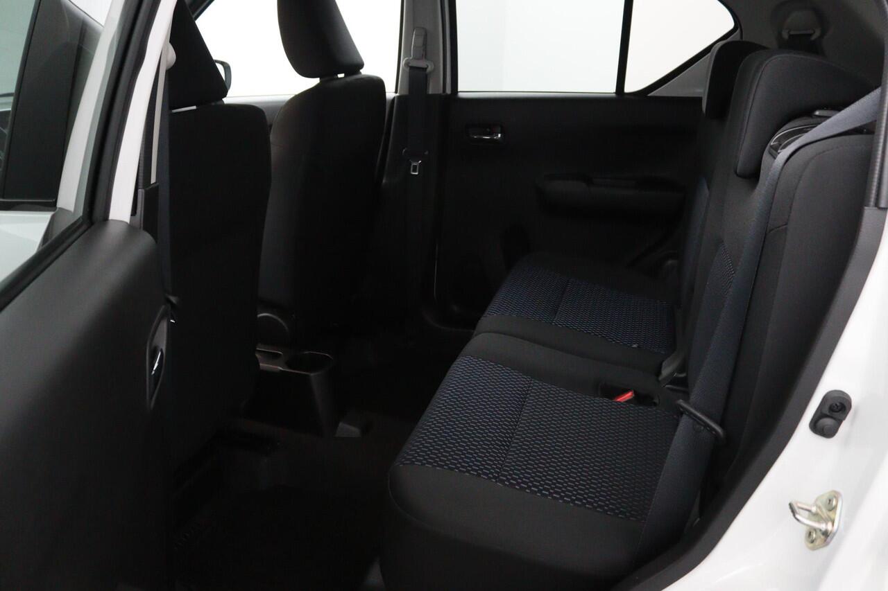 Suzuki IGNIS 1.2 Smart Hybrid Style | Cruise Control | Climate Control | Keyless Entry | Parelmoerwit / Zwart dak |