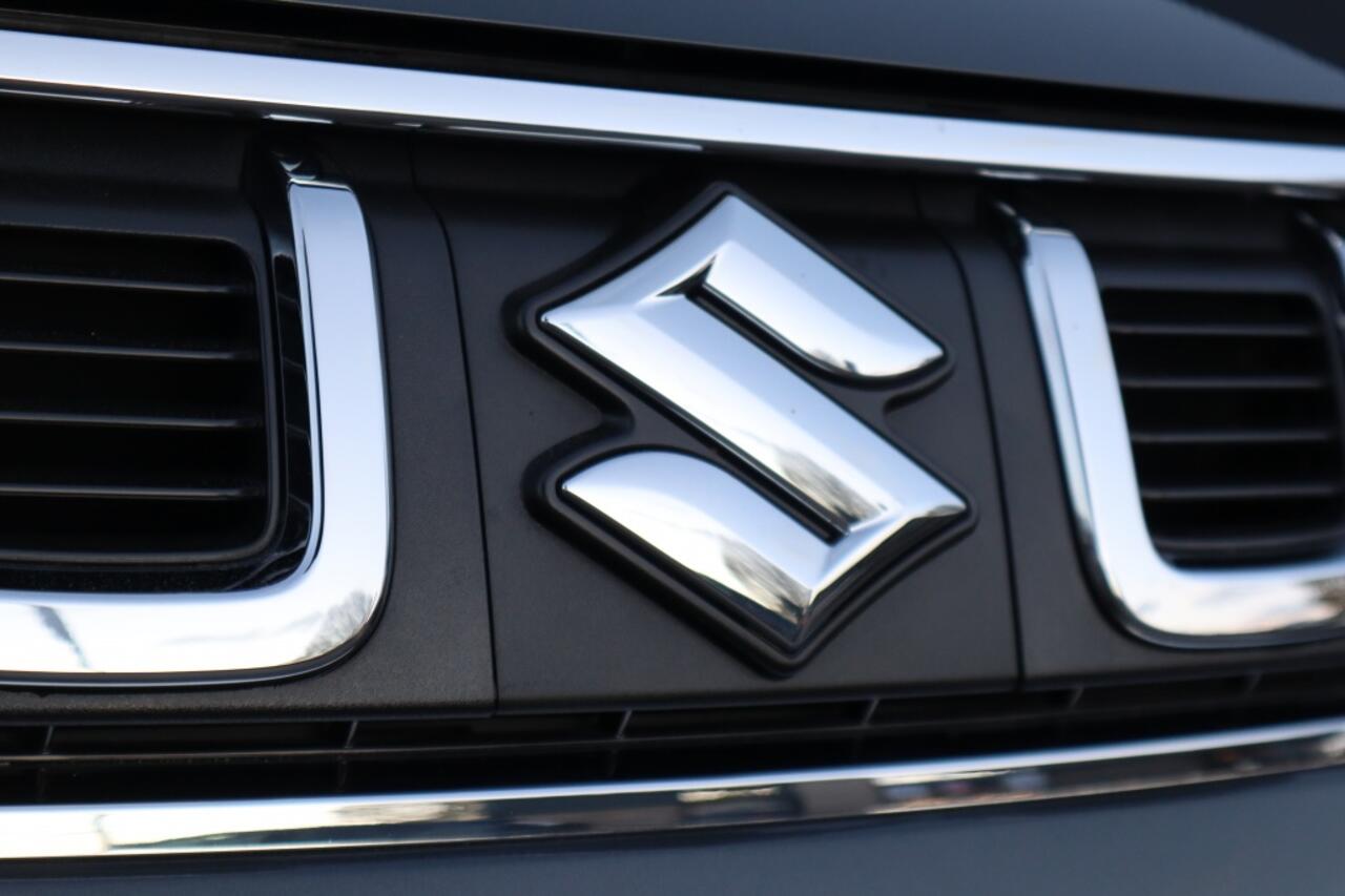 Suzuki IGNIS 1.2 Select Hybrid AllSeasons/Apple/AndroidAuto