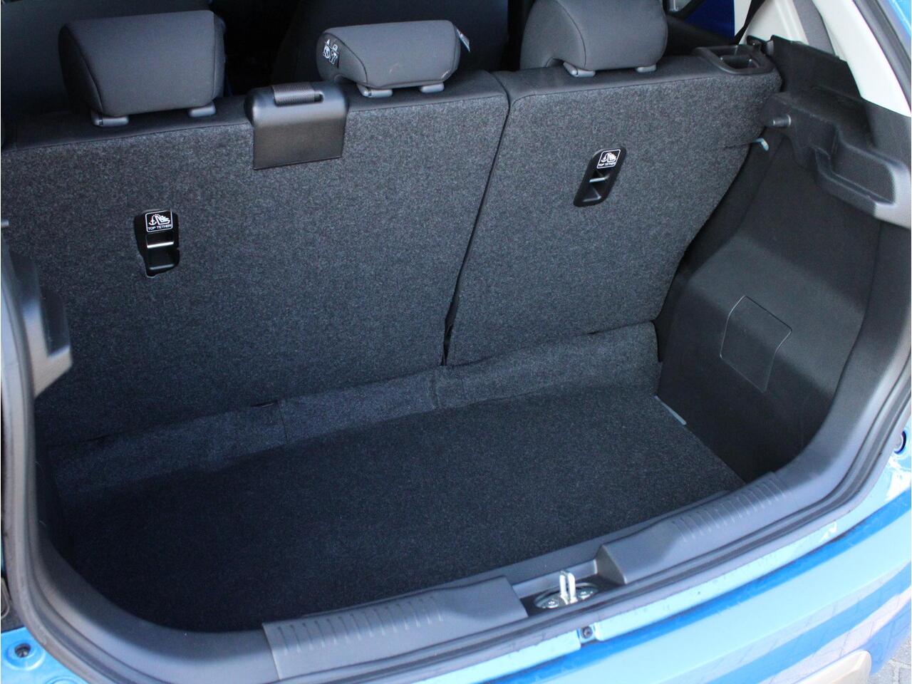 Suzuki IGNIS 1.2 Smart Hybrid Comfort Airco, Bluetooth, Radio