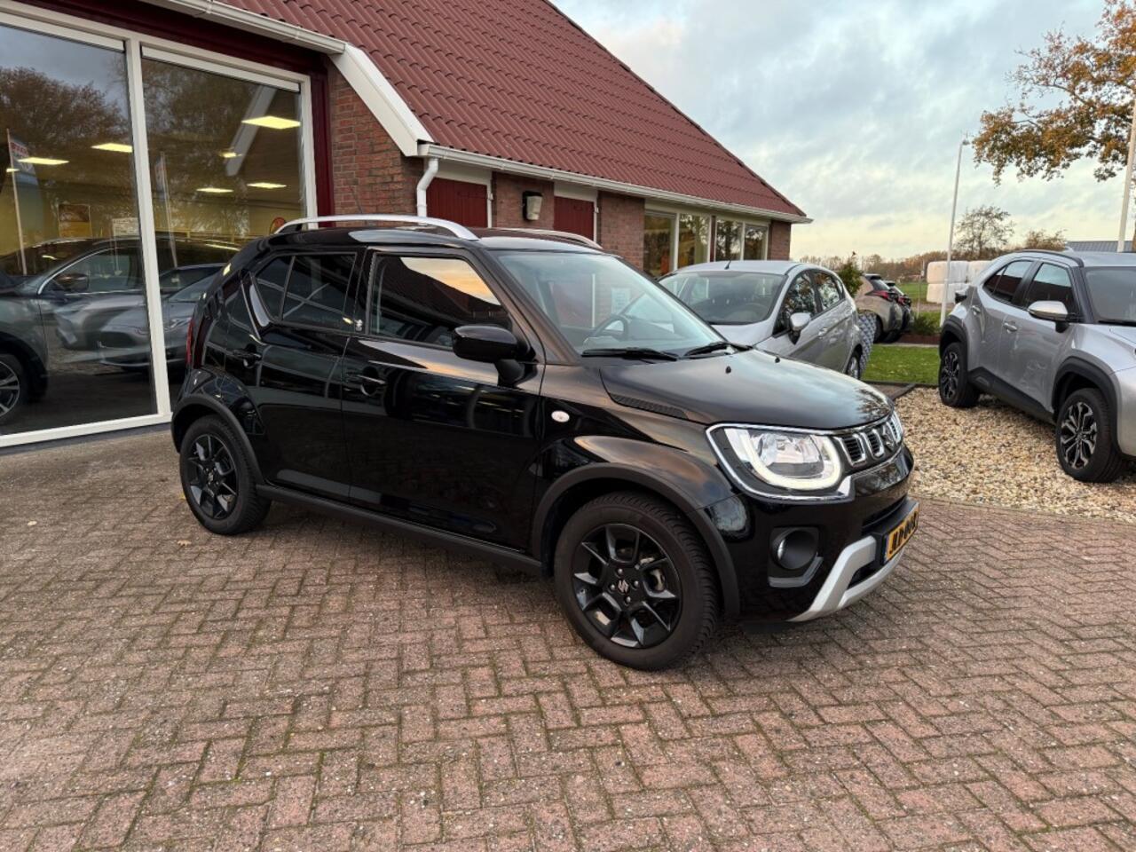 Suzuki IGNIS 1.2 SMART HYBRID SELECT AUTOMAAT! HOGE INSTAP en HOGE ZIT