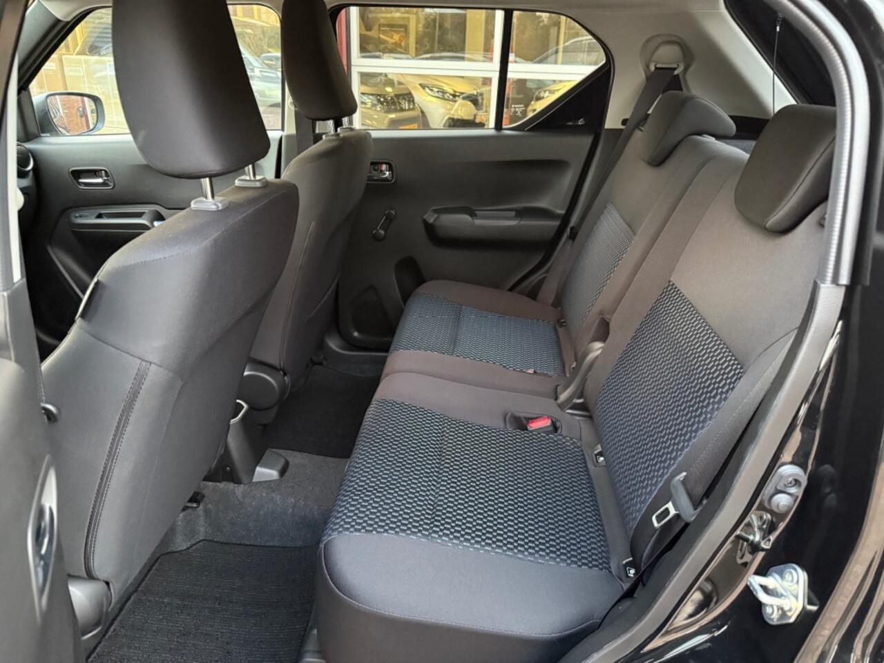 Suzuki IGNIS 1.2 SMART HYBRID SELECT AUTOMAAT! HOGE INSTAP en HOGE ZIT