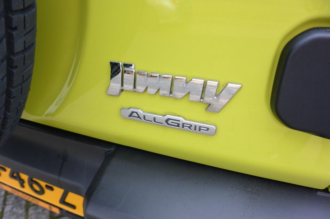 Suzuki JIMNY 1.5 Stijl AllGrip (4x4) 4-persoons 1e eigenaar!