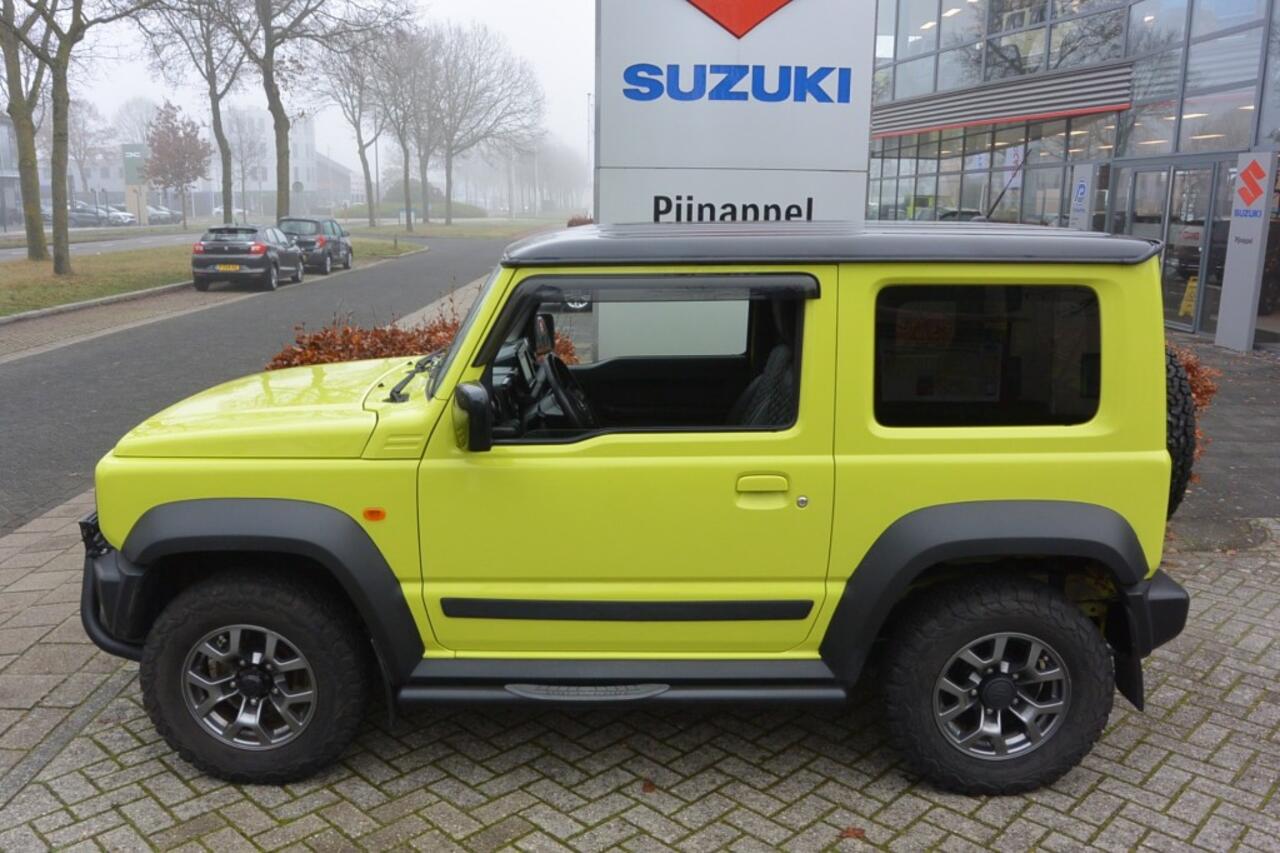 Suzuki JIMNY 1.5 Stijl AllGrip (4x4) 4-persoons Navigatie/Leder/Cruise control