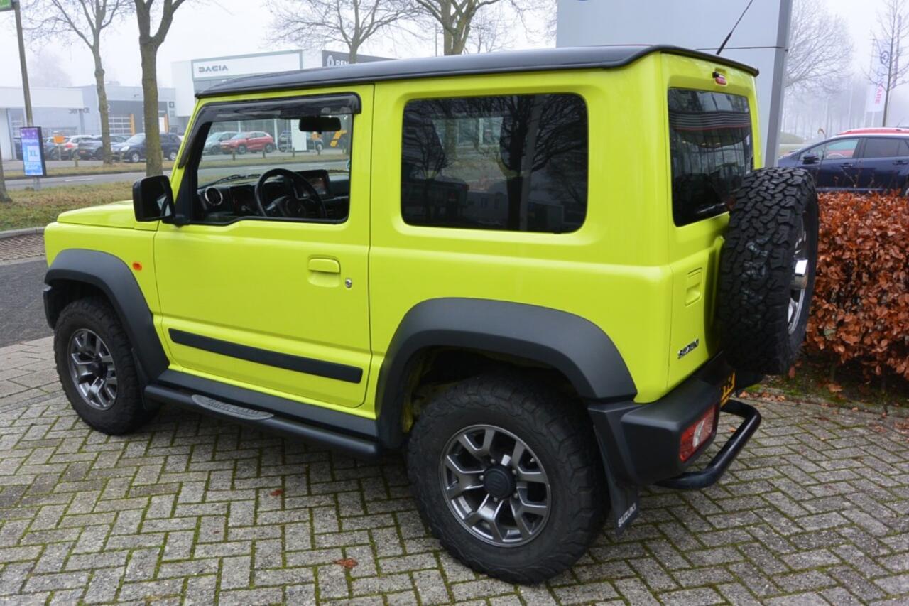 Suzuki JIMNY 1.5 Stijl AllGrip (4x4) 4-persoons Navigatie/Leder/Cruise control