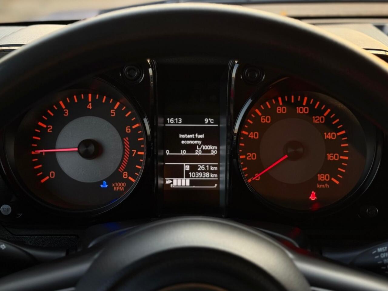 Suzuki JIMNY 1.5 SELECT 102 PK CRUISE TREKHAAK