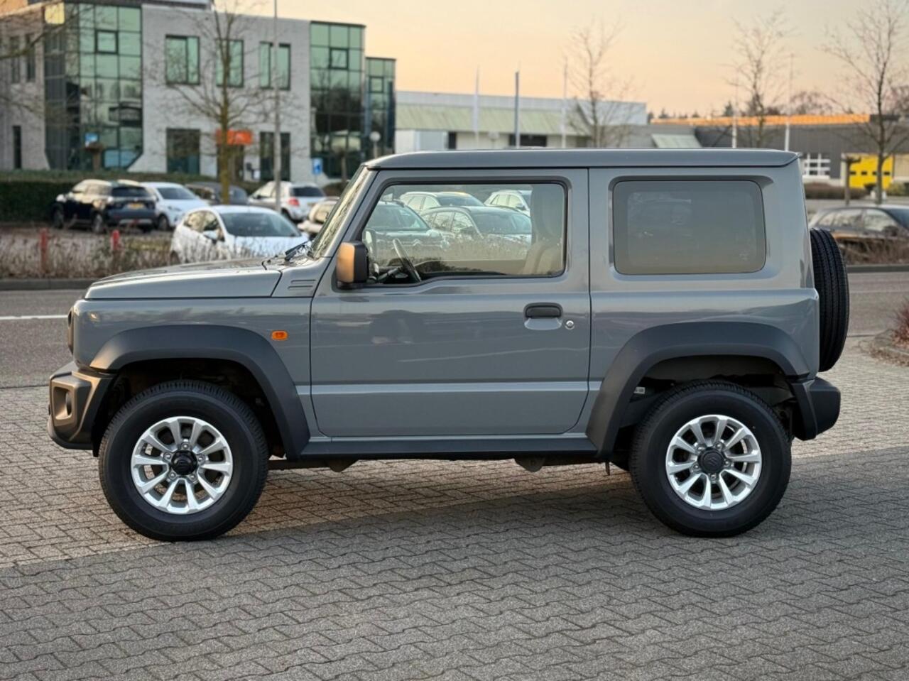 Suzuki JIMNY 1.5 SELECT 102 PK CRUISE TREKHAAK