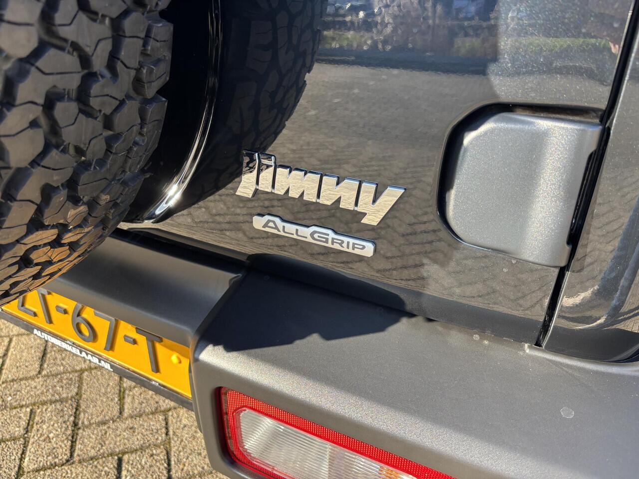 Suzuki JIMNY 1.5 Professional | NL-Auto | Bullbar | Sidebars | Lederen bekleding | Apple CarPlay & Android Auto