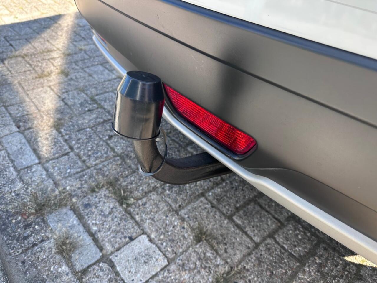 Suzuki S-Cross 1.0 Boosterjet Automaat Select '' Allseasonbanden - Trekhaak ''