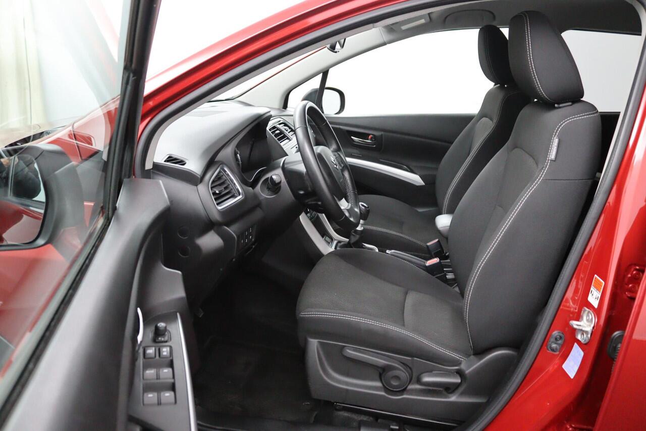 Suzuki S-Cross 1.4 Boosterjet Select Smart Hybrid | Navigatie | Adaptieve Cruise control | Stoelverwarming | Achteruitrijcamera |