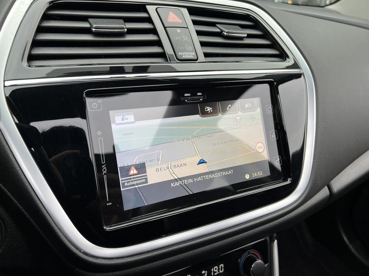 Suzuki S-Cross 1.4 Boosterjet Style Smart Hybrid | Panoramadak | navigatie | Achteruitrijcamera