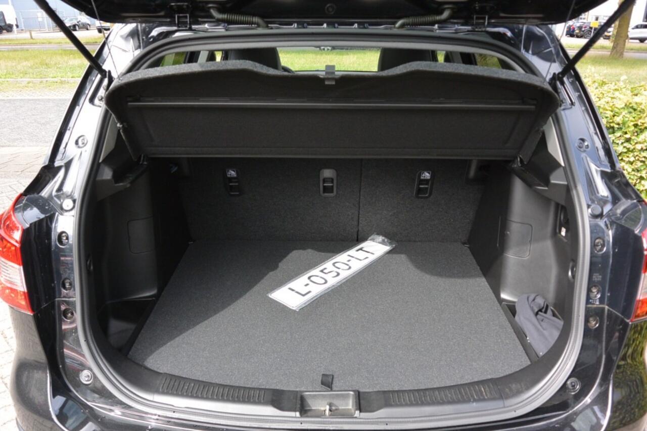 Suzuki S-Cross 1.4 Style Smart Hybrid Panoramadak/Trekhaak