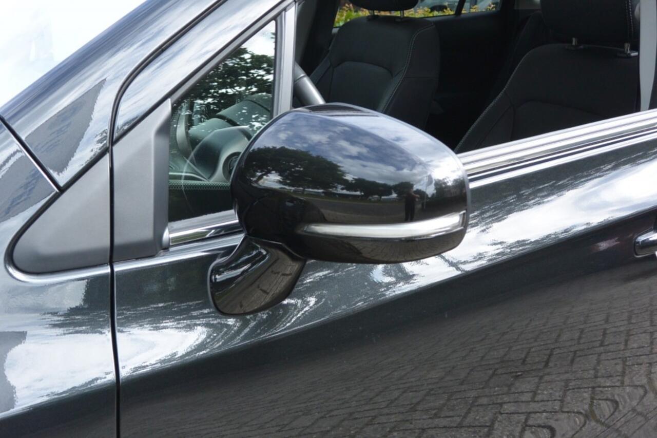 Suzuki S-Cross 1.4 Style Smart Hybrid Panoramadak/Trekhaak