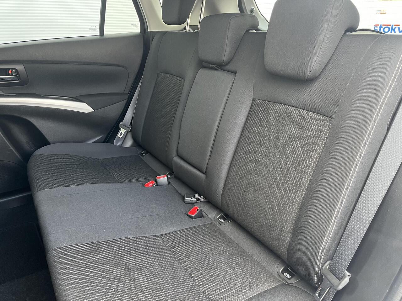 Suzuki S-Cross 1.4 Boosterjet AllGrip Select Smart Hybrid / achteropkomend verkeer waarschuwing/ Apple Carplay/Android Auto/ cruise control adaptief/ voorstoelen verwarmd/