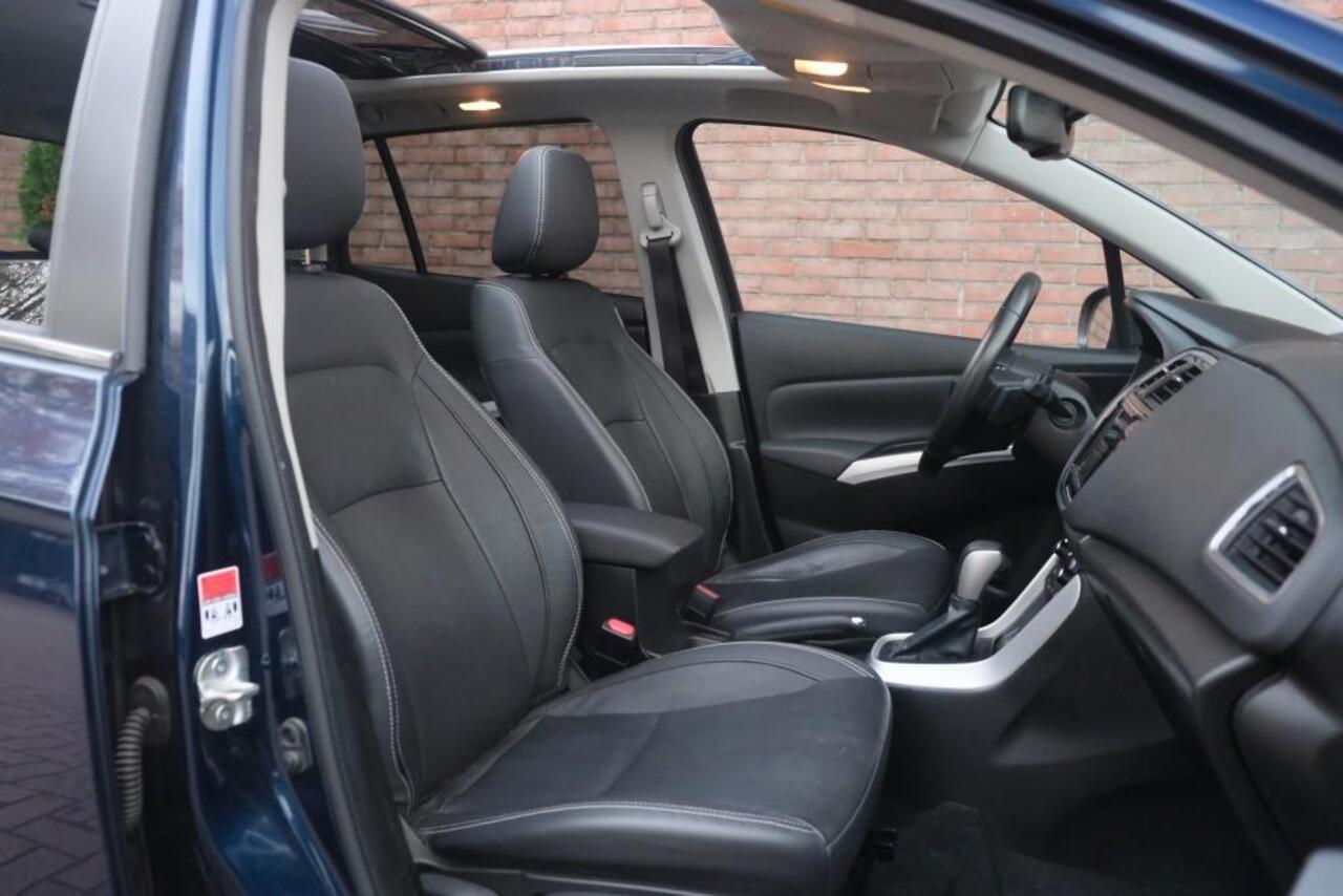 Suzuki S-Cross 1.4 Boosterjet 130pk CVT Style Smart Hybrid | Navi | Climate | Adaptive Cruise | Leder | Panoramadak | Stoelverwarming | Trekhaak
