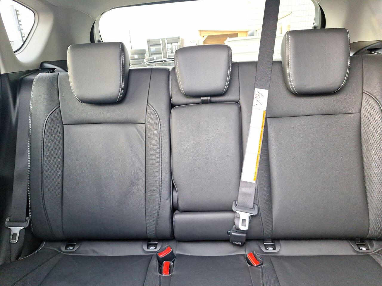 Suzuki S-Cross 1.4 Boosterjet Style Smart Hybrid | NL-Auto | Navigatie | Camera | Stoel Verwarming | Panorama Dak | LM-velgen | Trekhaak | 1e Eigenaar | Dealer onderhouden