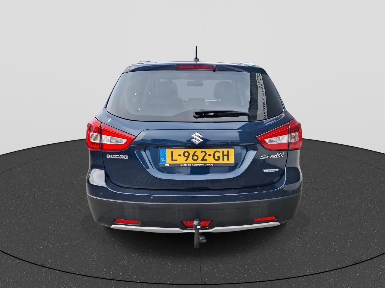 Suzuki S-Cross 1.4 Boosterjet Style Smart Hybrid | NL-Auto | Navigatie | Camera | Stoel Verwarming | Panorama Dak | LM-velgen | Trekhaak | 1e Eigenaar | Dealer onderhouden