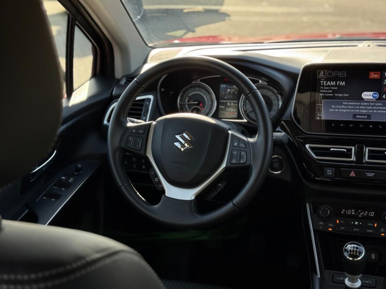 Suzuki S-Cross 1.4 SMART HYBRID STYLE HALF-LEER TREKHAAK NAVI 360 CAMERA ADD.CRUISE