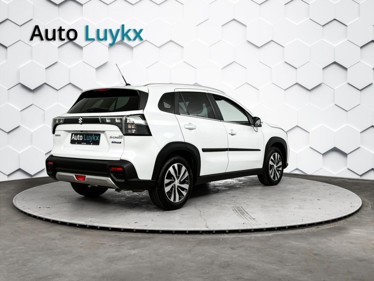 Suzuki S-Cross 1.4 Boosterjet Style Smart Hybrid Automaat | Navigatie | 360 Camera | Adaptieve Cruise Control