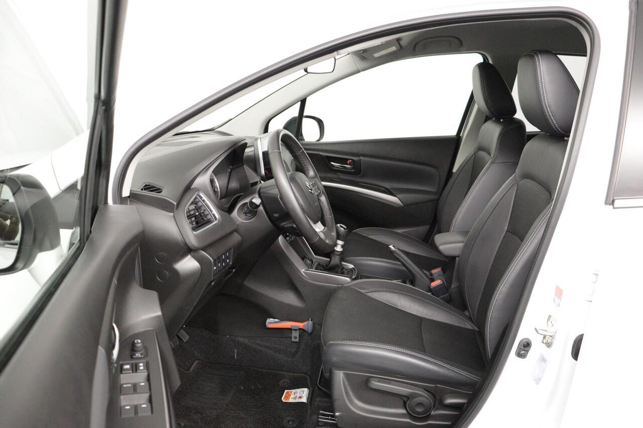 Suzuki S-Cross 1.4 Boosterjet Style Smart Hybrid | Trekhaak | Navigatie systeem |