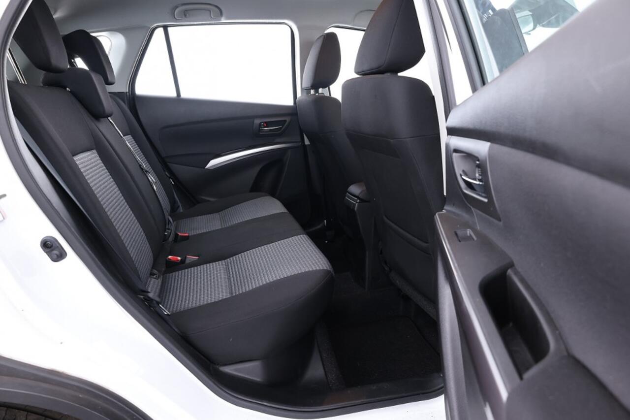 Suzuki S-Cross 1.4 Boosterjet Comfort Smart Hybrid | NAVI | Trekhaak ? 1e Eigenaar