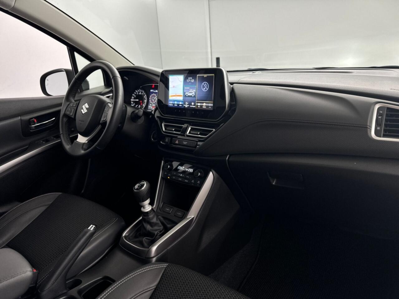 Suzuki S-Cross 1.4 Boosterjet Style Smart Hybrid | Panoramadak | 360 Camera | Trekhaak