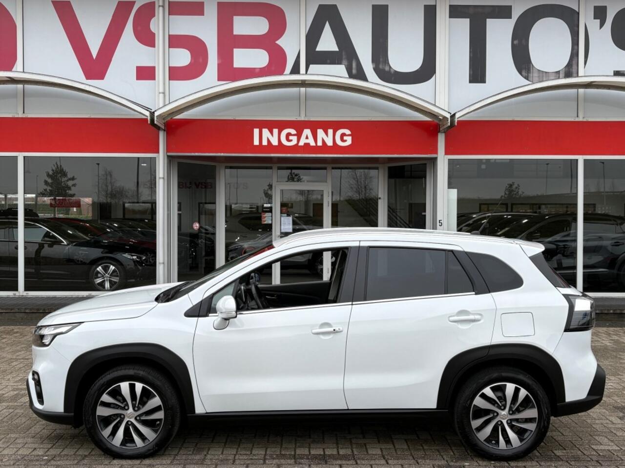 Suzuki S-Cross SX4 1.4 BOOSTER-JET HYBRID 4x4 FACELIFT HALF-LEER NAVI CAMERA AIRCO LMV PDC